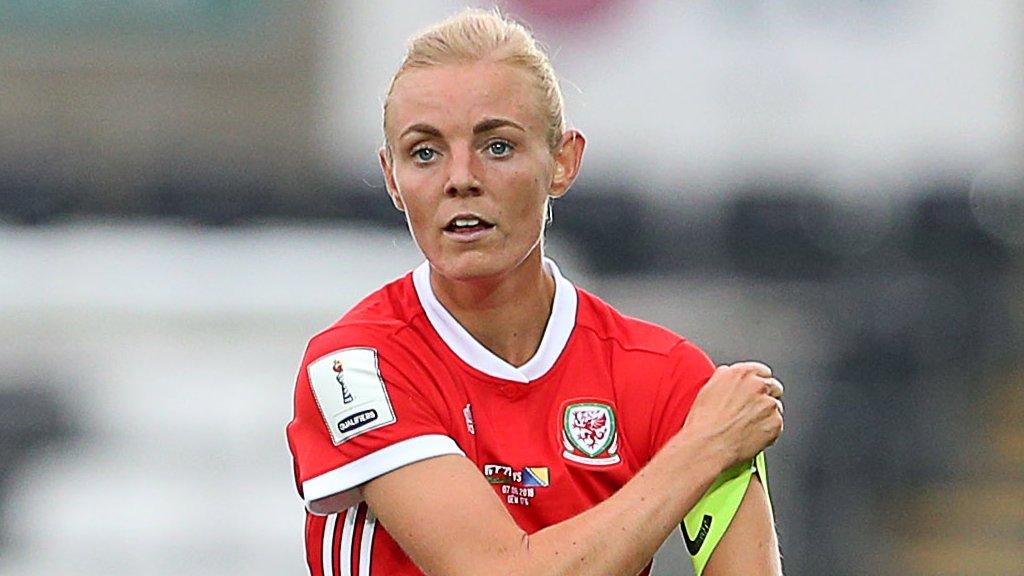 Sophie Ingle in action for Wales in Women's World Cup qualifying