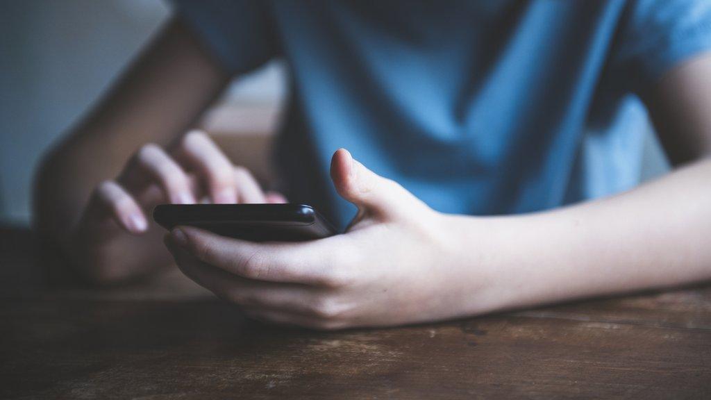 boy-on-smartphone.