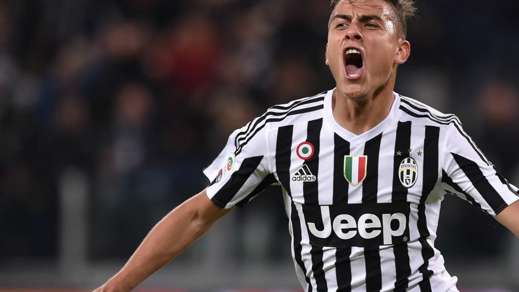 Paulo Dybala celebrates