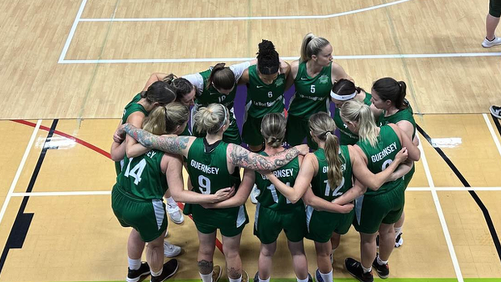 The Guernsey Women's Basketball team before their Bronze medal match vs Isle of Man at The Island Games 2023