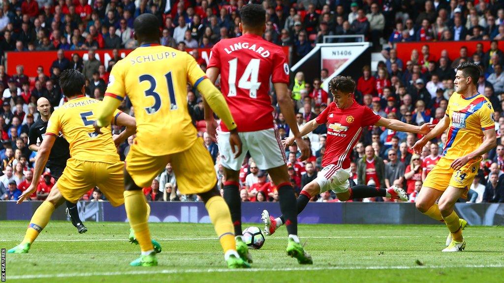 Josh Harrop scores for Manchester United