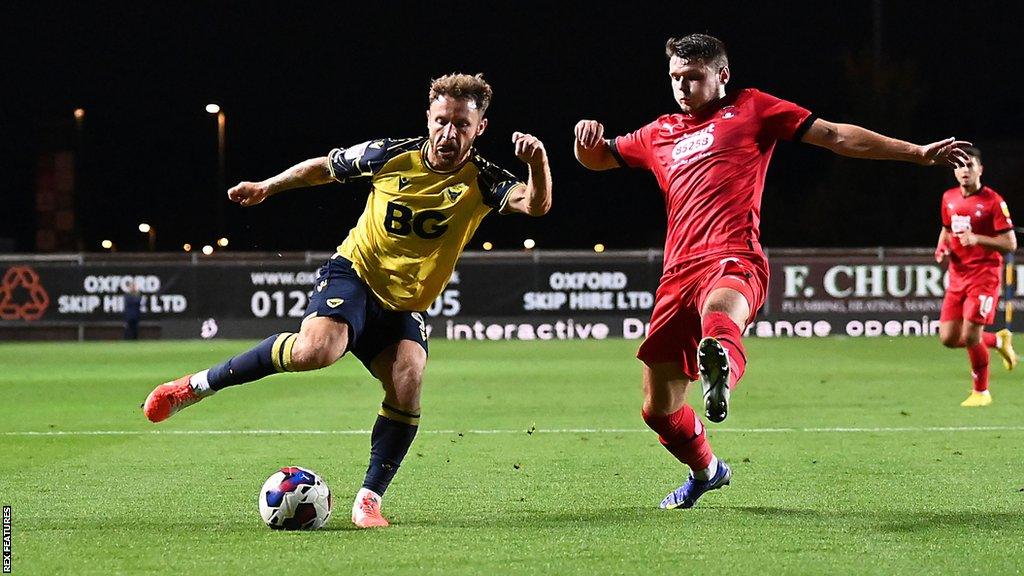 Forest Green have signed striker Matty Taylor following his departure from League One Oxford United.