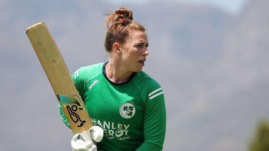 Waldron Ireland warms up ahead of the ICC Women's T20 World Cup group B match between Ireland and England at Boland Park on February 13, 2023 in Paarl, South Africa