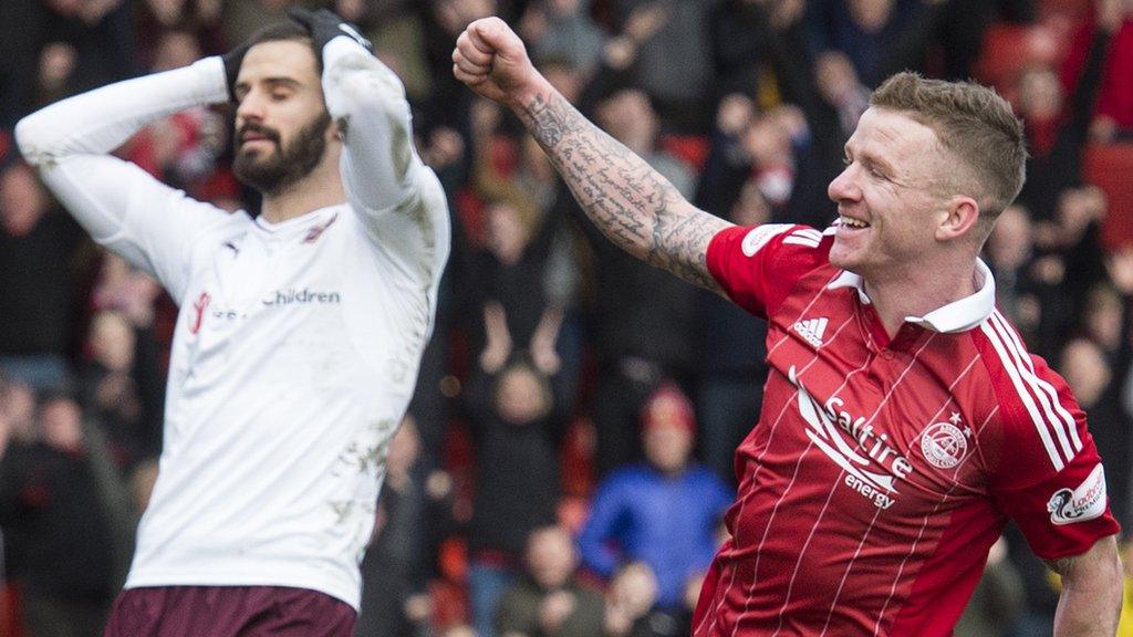 Jonny Hayes celebrates