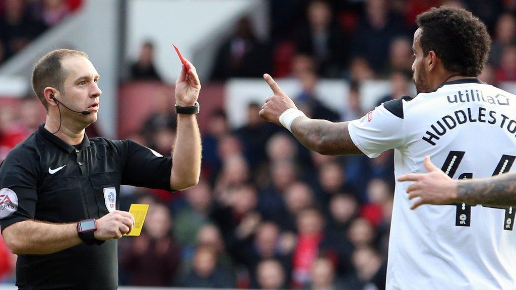 Derby's Tom Huddlestone is sent off at Nottingham Forest