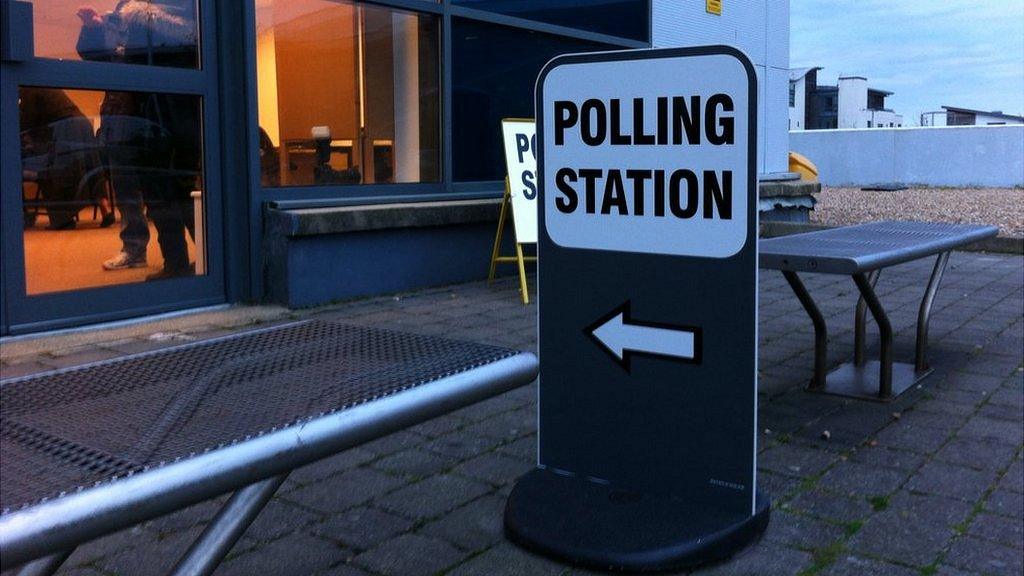 Polling station sign at the Skill Centre, Admiral Park