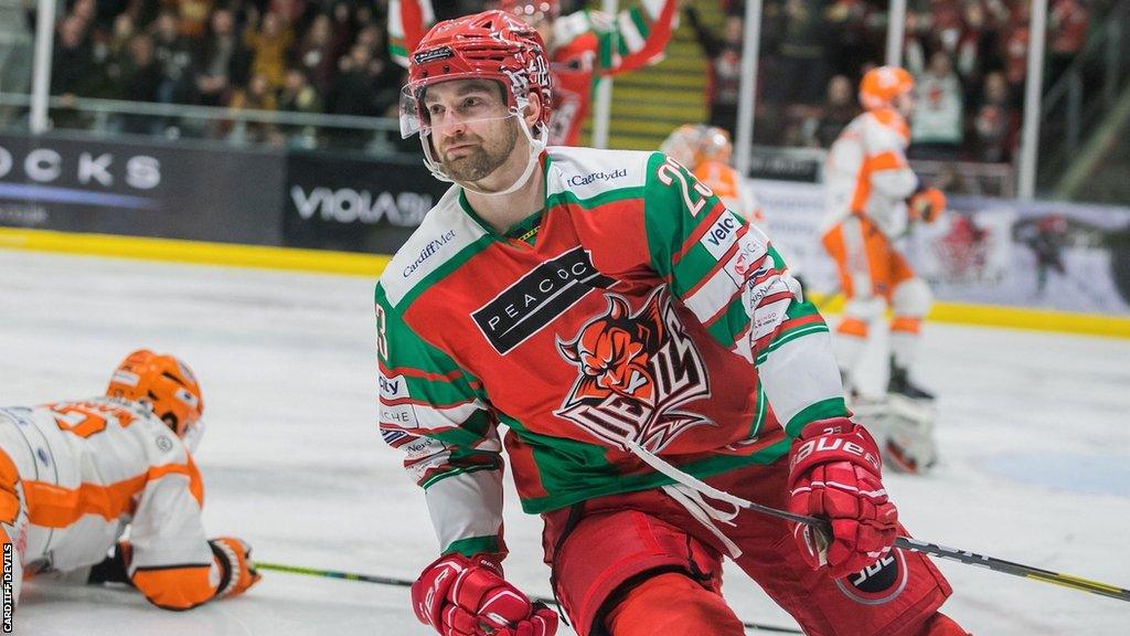 Evan Mosey in action for Cardiff Devils