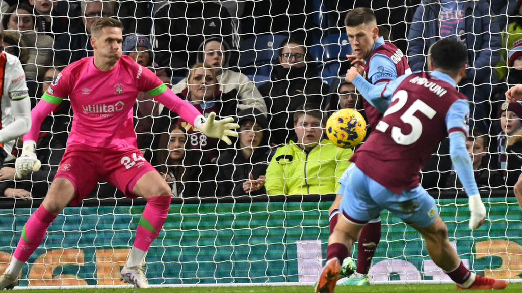 Zeki Amdouni scores for Burnley against Luton in the Premier League