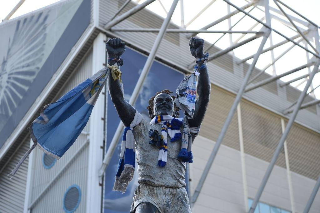 Bremner statue