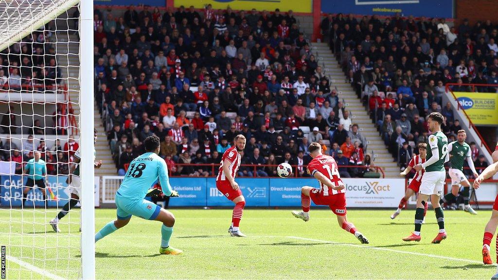 Matt Butcher scores for Plymouth Argyle