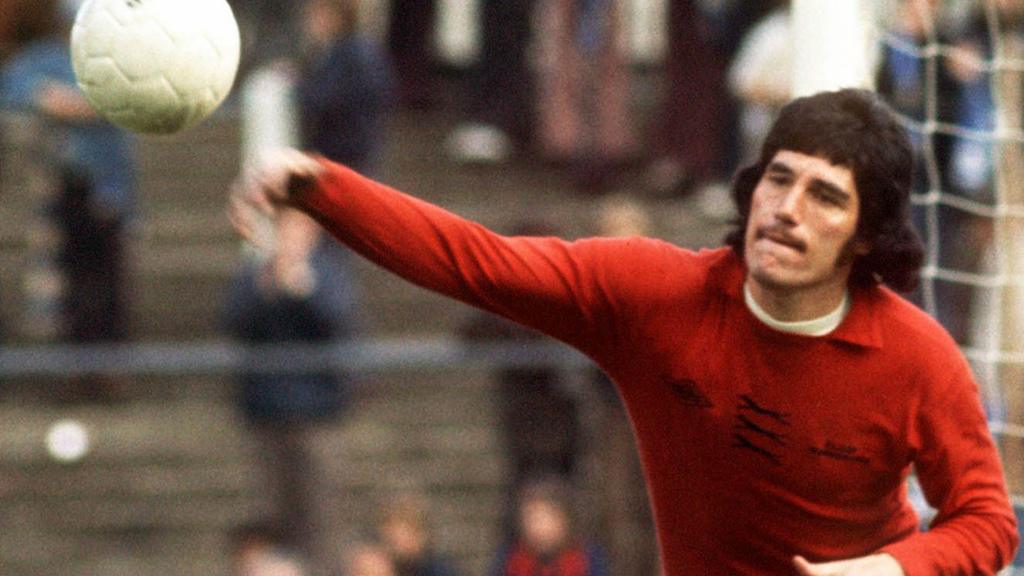 Wolves legend Parkes dies aged 79