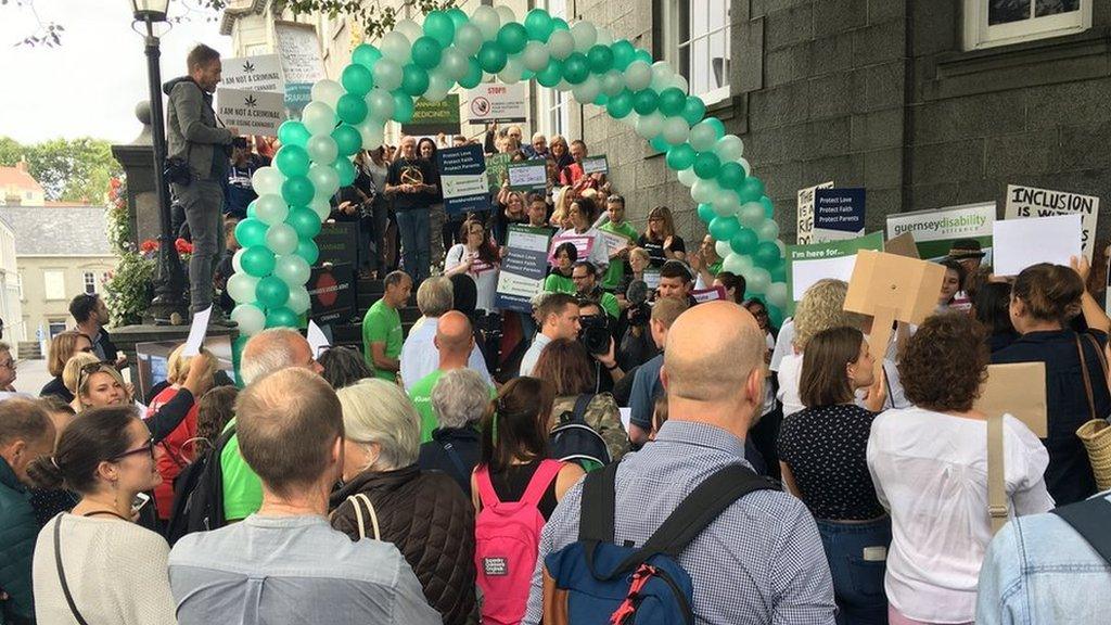 Protesters outside the States chamber