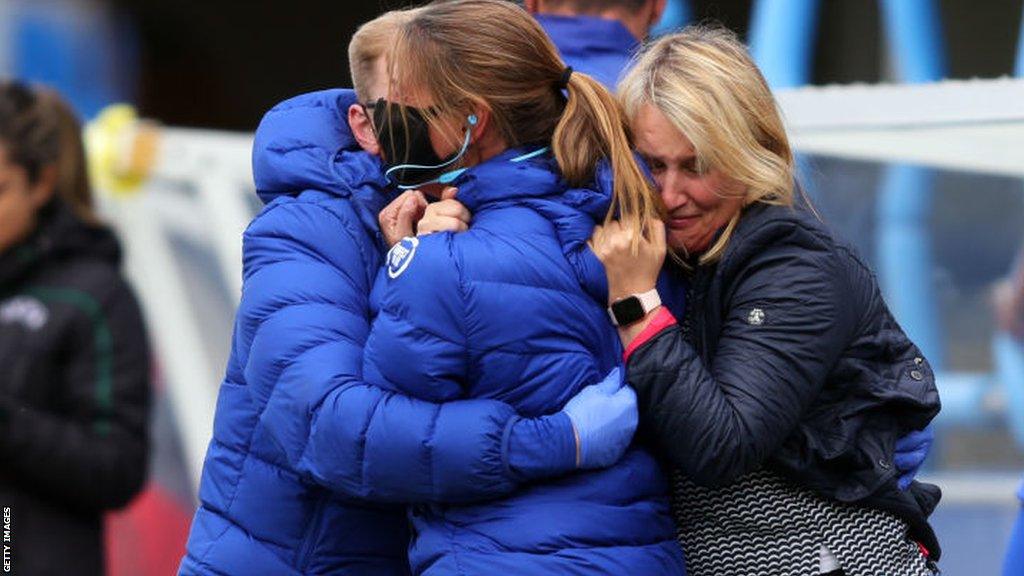 Emma Hayes celebrates after reaching the 2021 Women's Champions League final