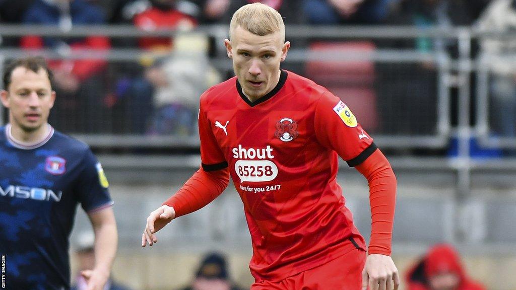 Jordan Brown in action for Leyton Orient