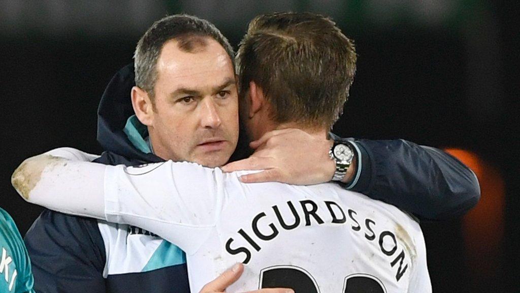 Paul Clement greets Gylfi Sigurdsson