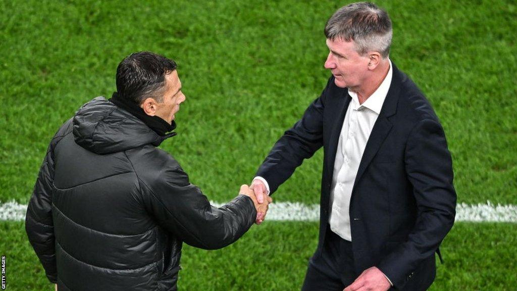 Republic manager Stephen Kenny shakes hands with Greece counterpart Gus Poyet