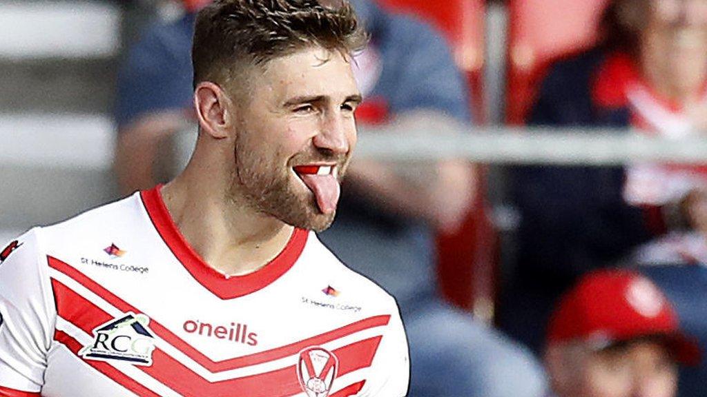 Tommy Makinson celebrates