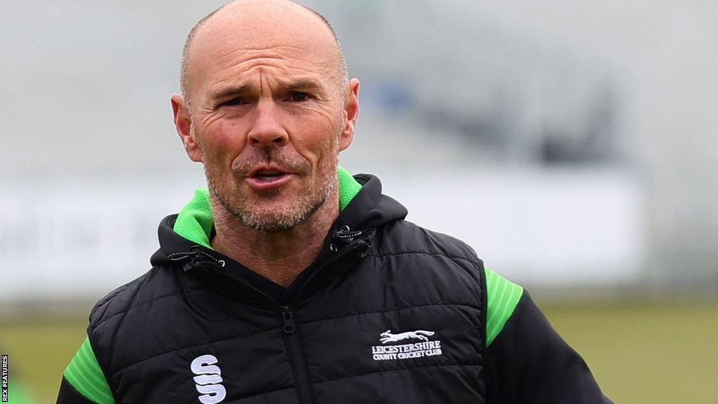 Paul Nixon's final match in charge of Leicestershire was Tuesday's T20 defeat by Notts Outlaws