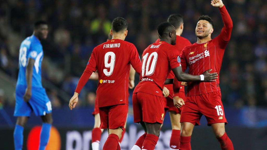 Oxlade-Chamberlain celebrates