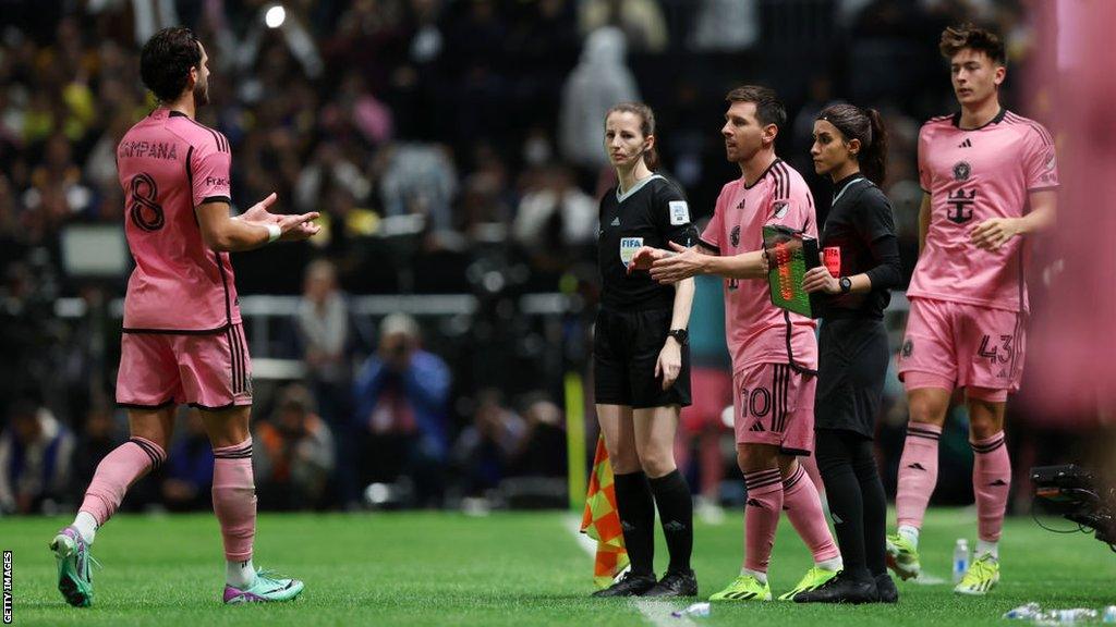 Lionel Messi comes on for the closing stages of the friendly between Inter Miami and Al-Nassr