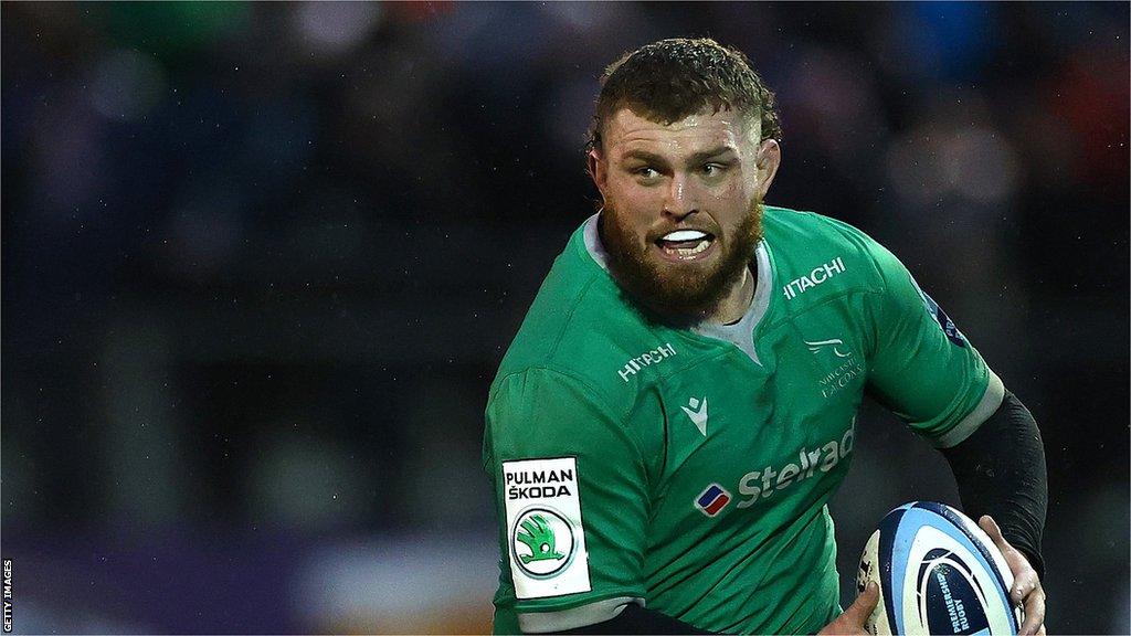 Adam Brocklebank in action for Newcastle Falcons