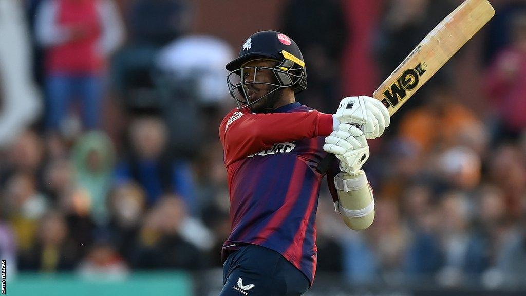 Daniel Bell-Drummond batting for Kent Spitfires