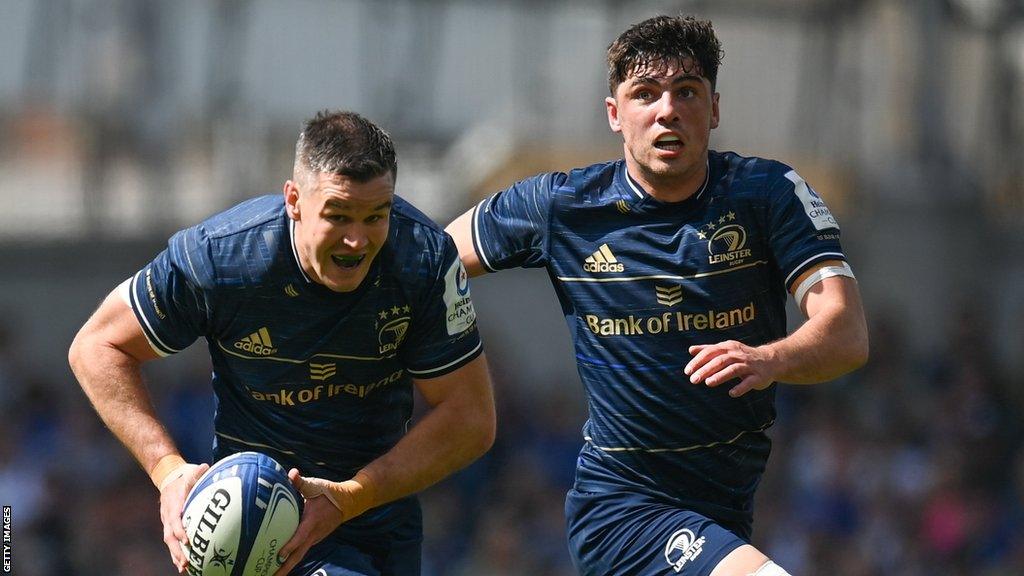 Sexton and O'Brien in action for Leinster in 2022