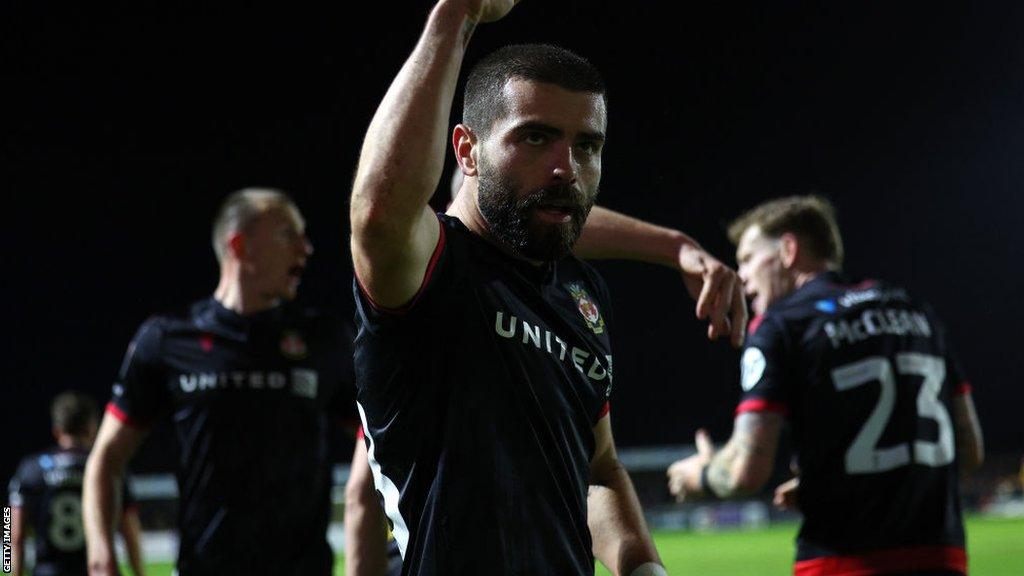 Elliot Lee celebrates goal against Sutton