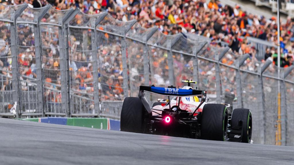 Lewis Hamiltonon track in Zandvoort 