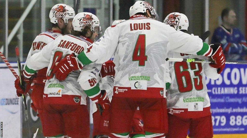 Cardiff Devils huddle