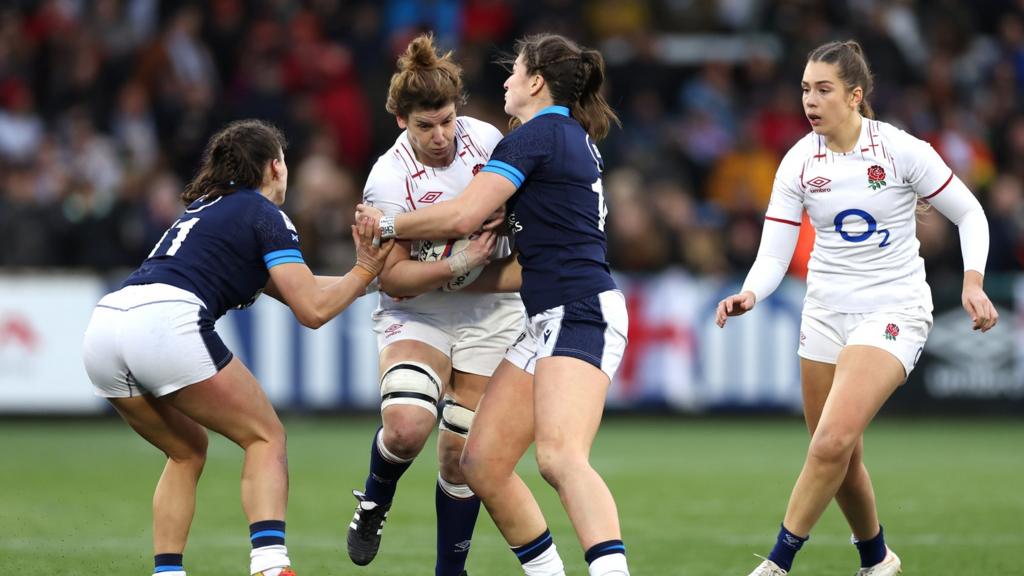 England's Sarah Hunter attacks Scotland's defence