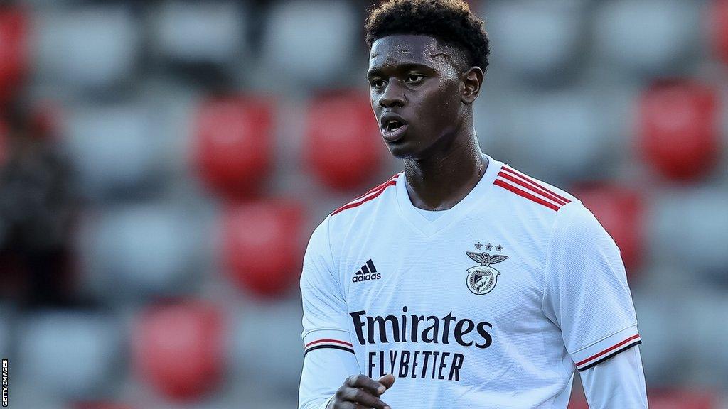 Luis Hemir Silva Semedo in action for Benfica's under-19s