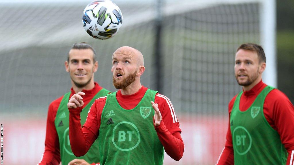 Jonny Williams (centre) with Gareth Bale and Chris Gunter