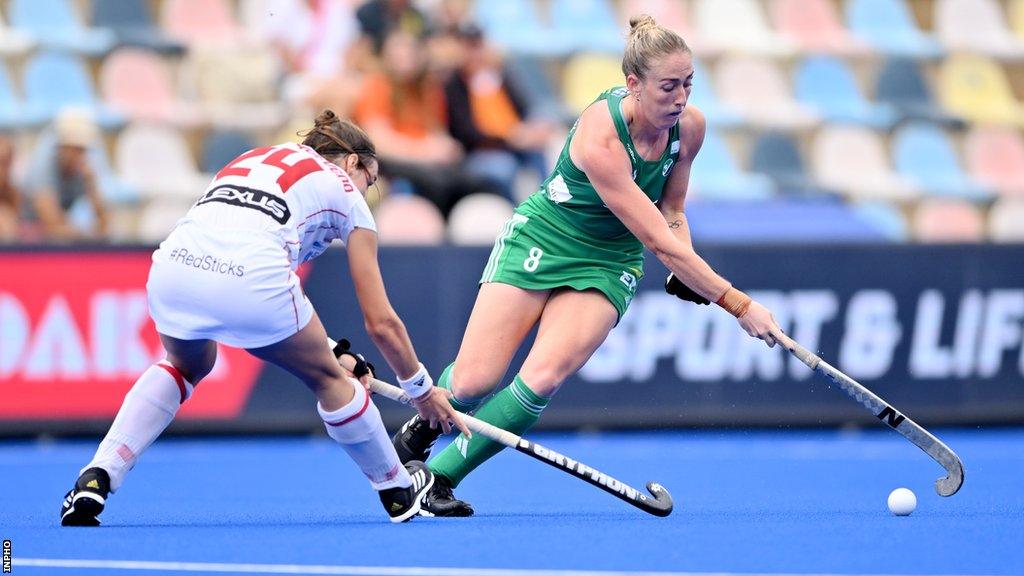 Ireland's Sarah Hawkshaw in possession in Friday's game against Spain in Monchengladbach