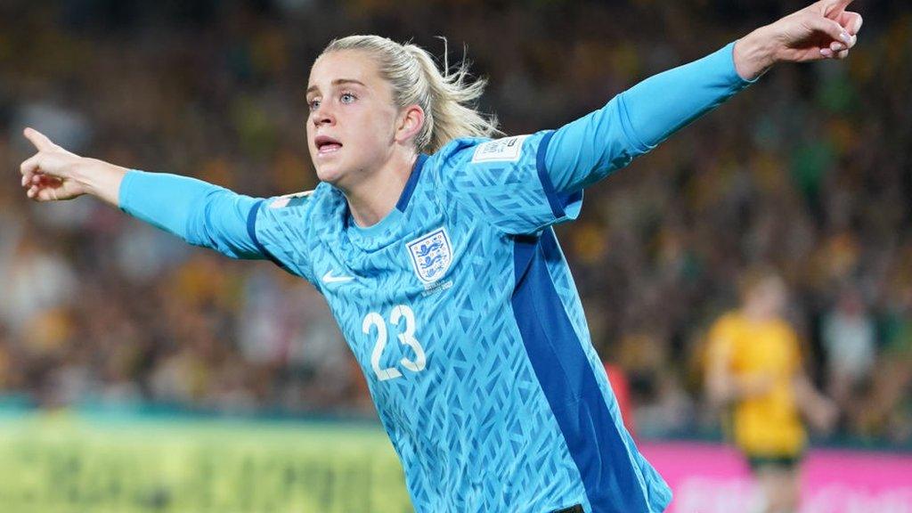 Alessia Russo celebrating her goal for England against Australia