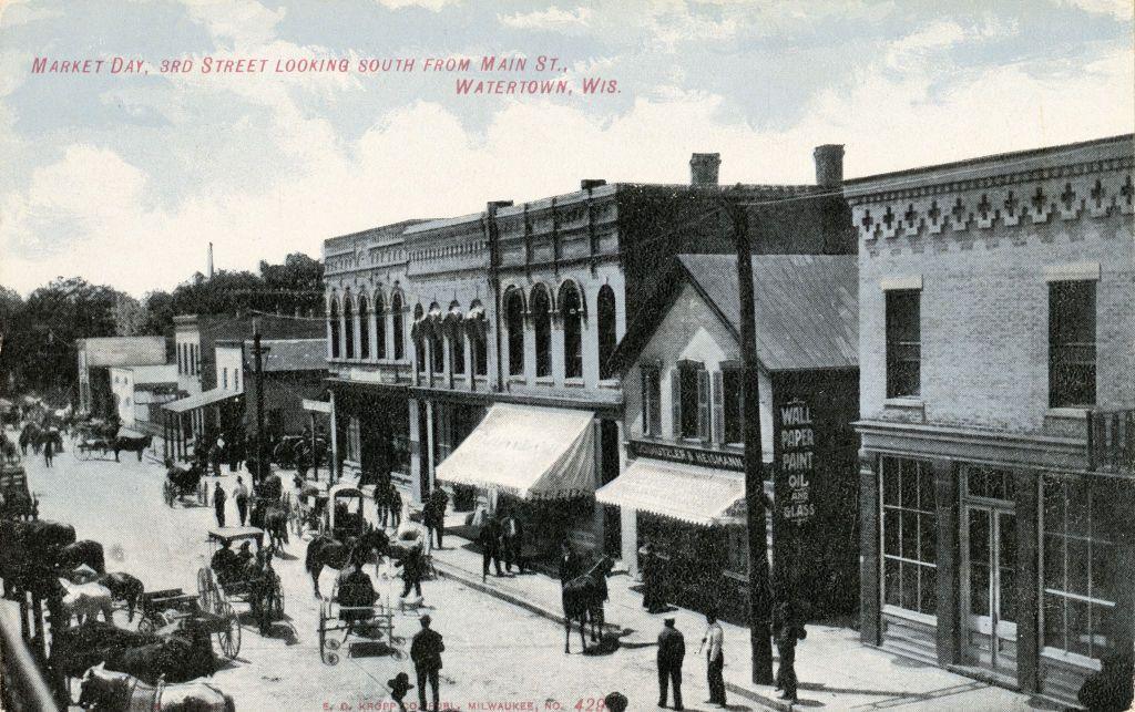Watertown, Wisconsin, ble cafodd Joseph E. Davies ei eni