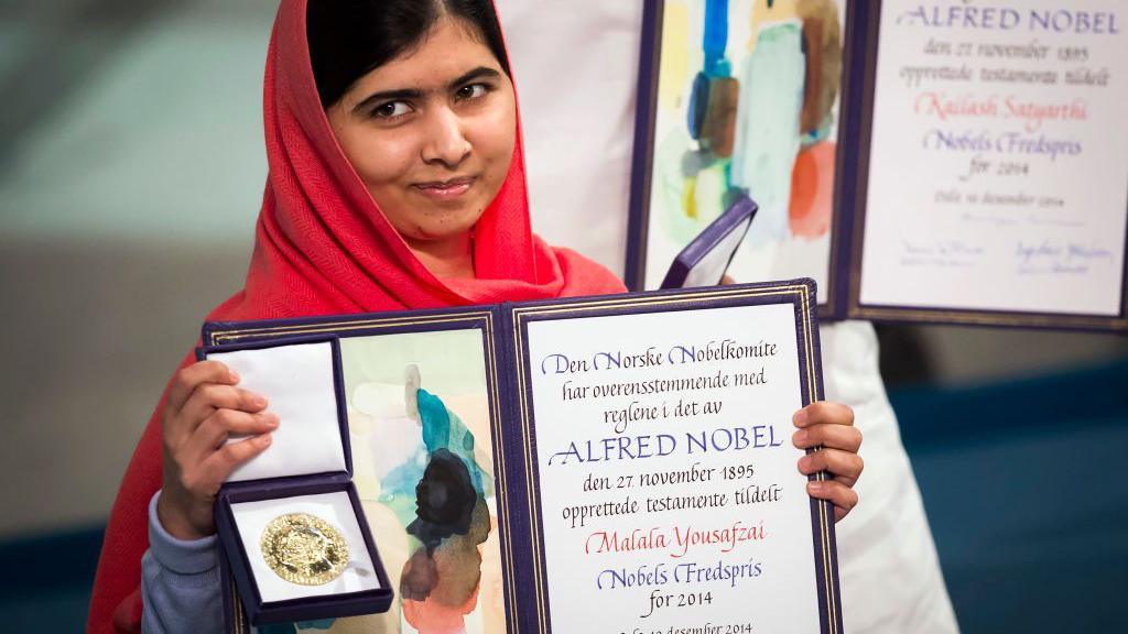 Malala Yousafzai with her Nobel Prize medal in 2014.