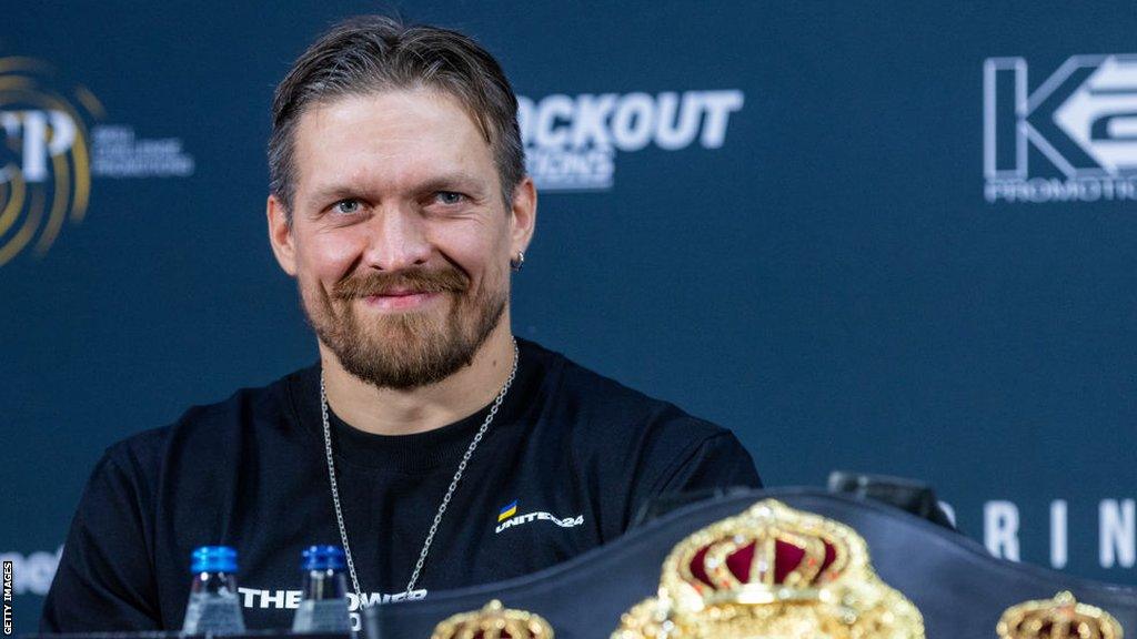 Oleksandr Usyk at the press conference with Daniel Dubois