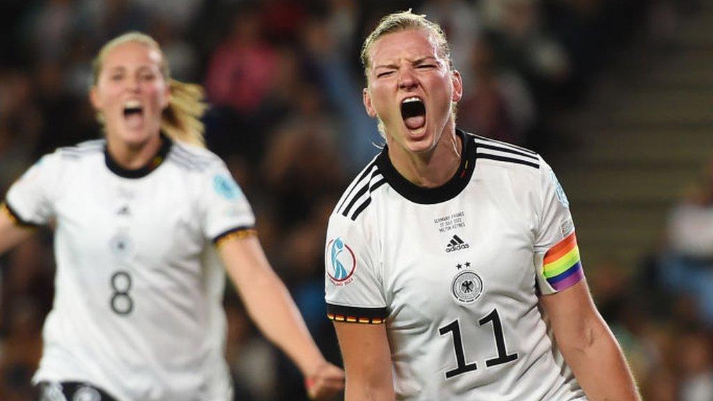 germany-celebrating.