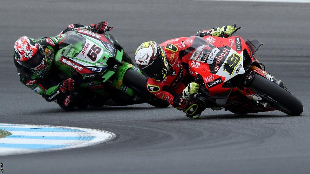 Jonathan Rea had to settle for second place in the Phillip Island opener behind defending champion Alvaro Bautista