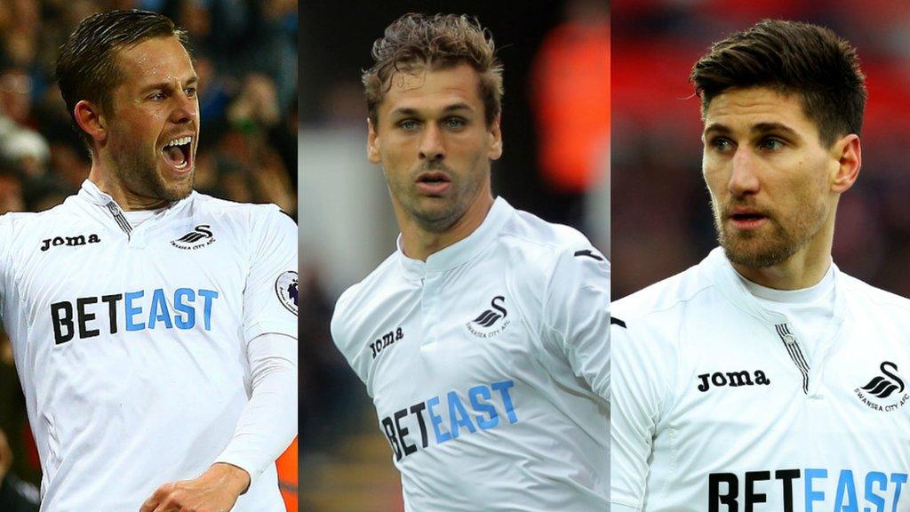 Gylfi Sigurdsson, Fernando Llorente, Federico Fernandez