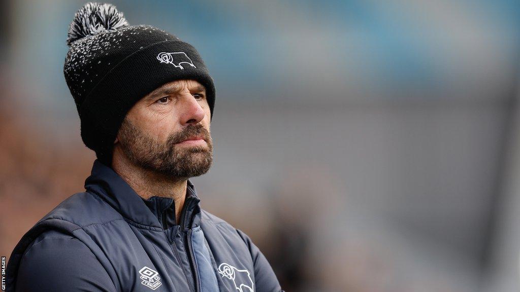 Derby County manager Paul Warne watching from the touchline