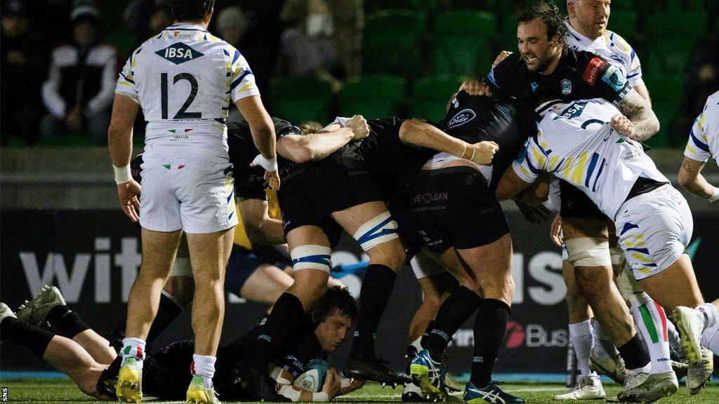 Glasgow Warriors' Johnny Matthews scores