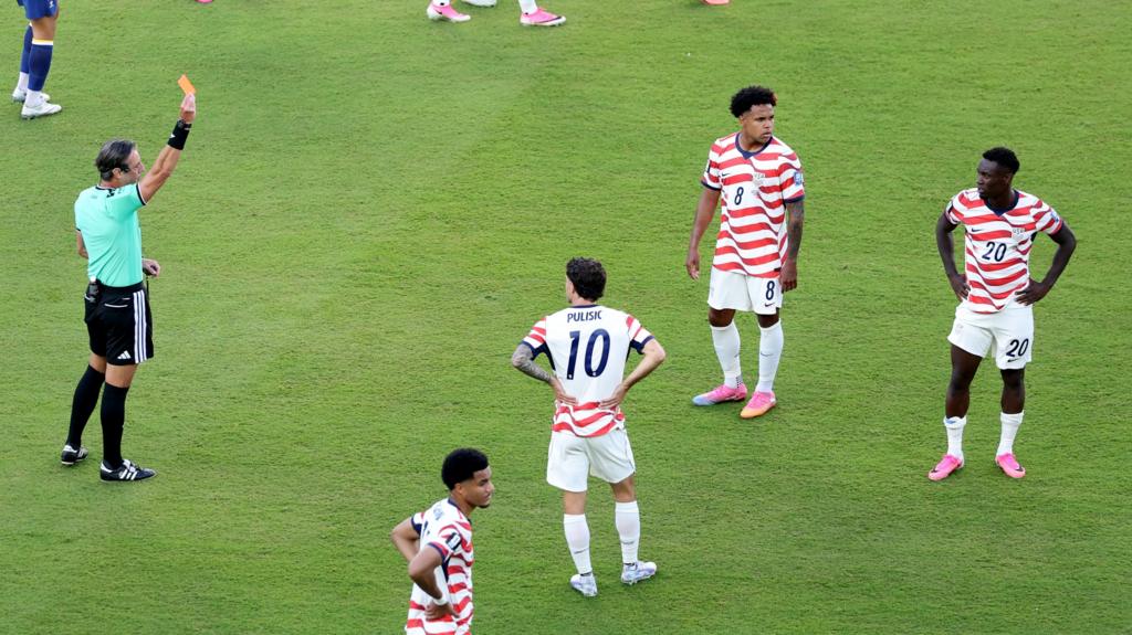 Folarin Balogun is sent off in USA's win over Bosnia