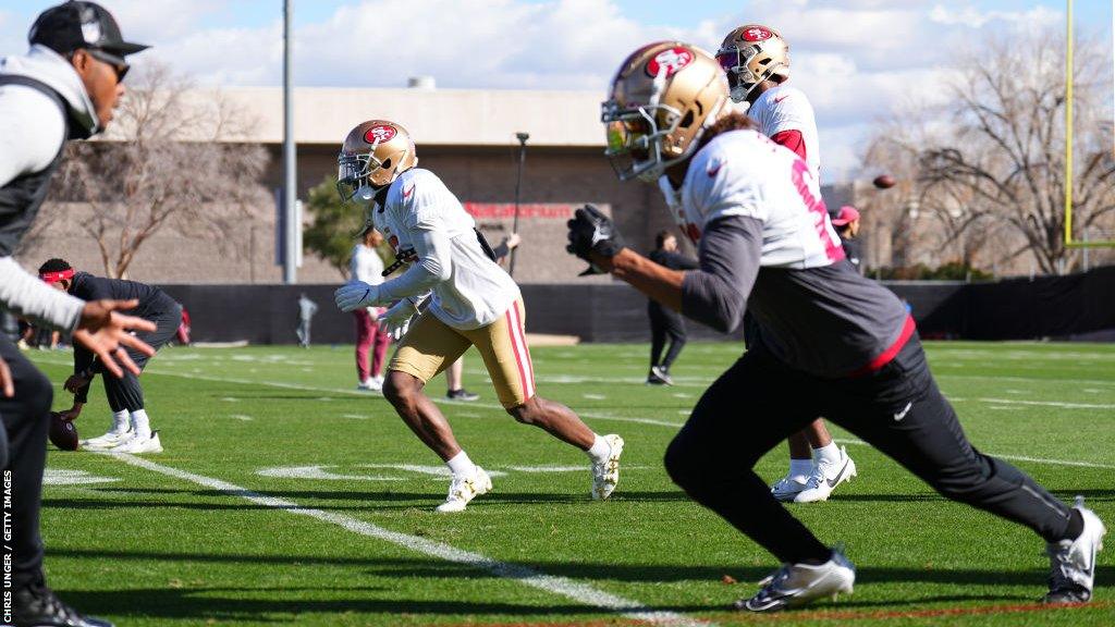 49ers on the practice field