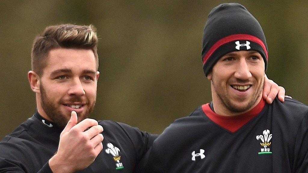 Rhys Webb and Justin Tipuric