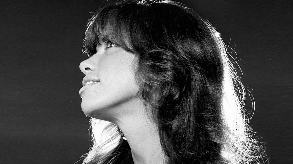 Carly Simon
