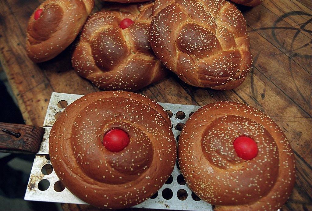 Tsoureki Greek Bread For Greek Easter