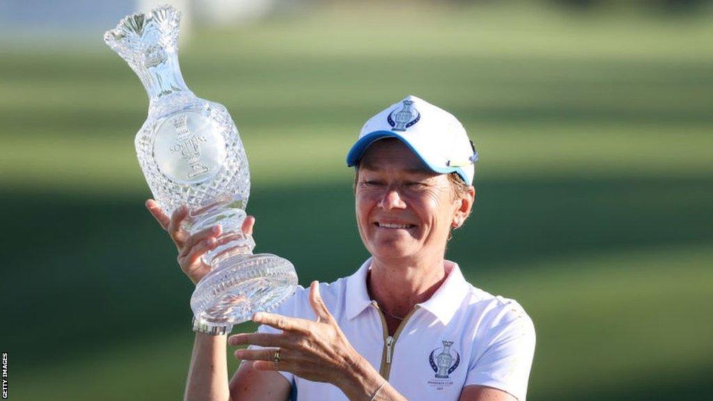 Catriona Matthew holds the Solheim Cup