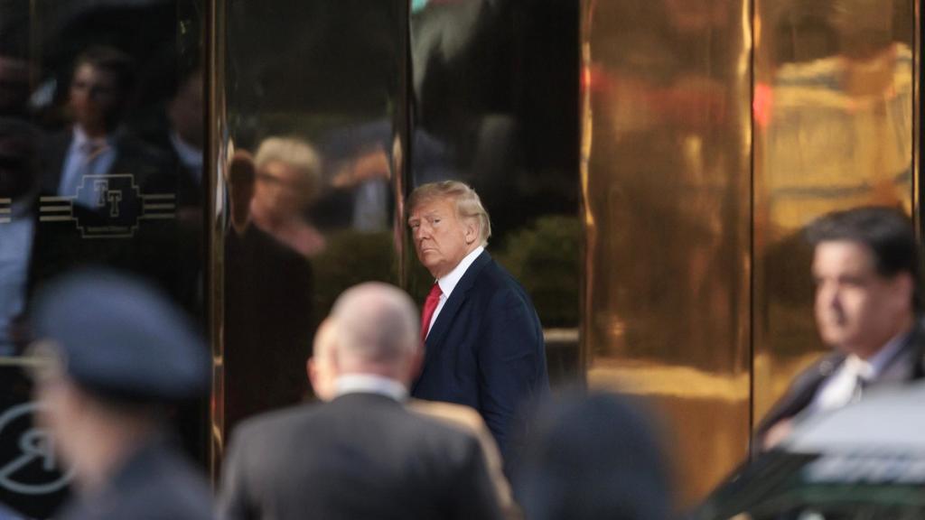 Former US President Donald Trump arrives at Trump Tower in New York on 3 April 2023